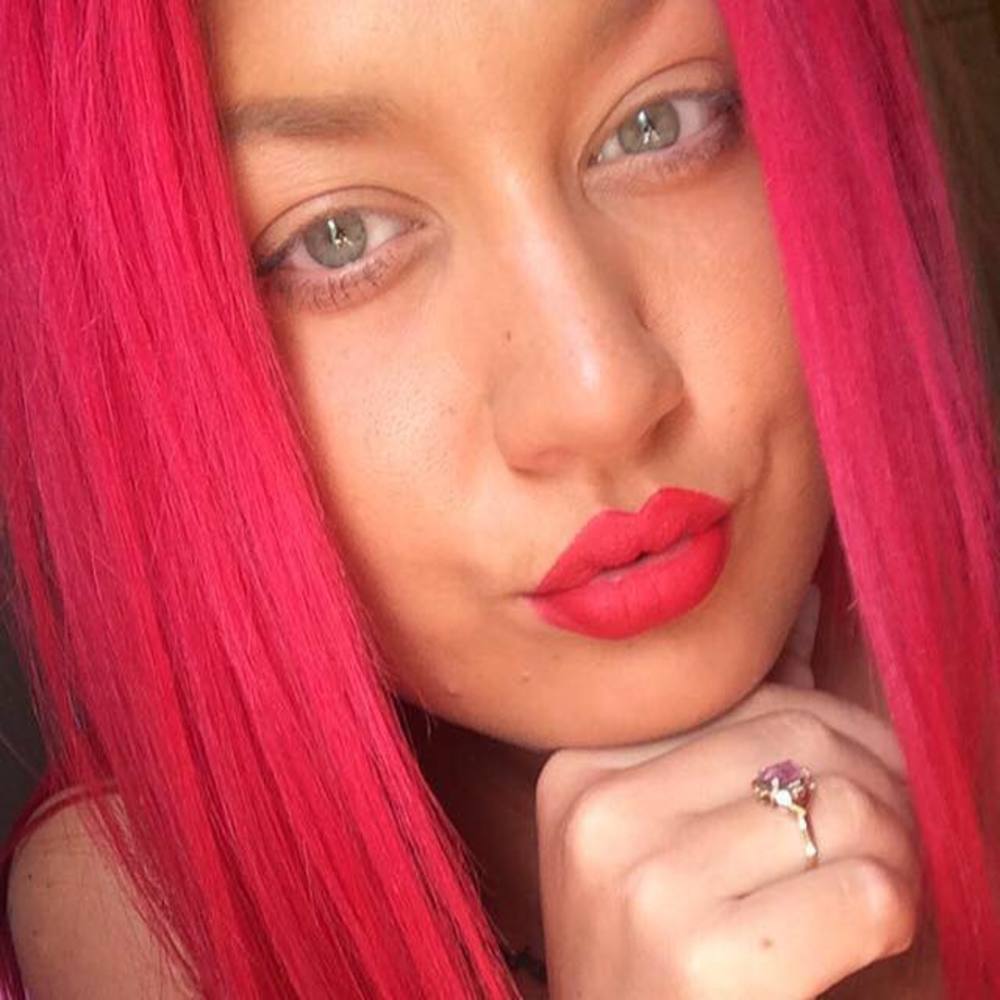 Meet your Posher, Ashley